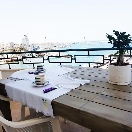 Apartment Seaside